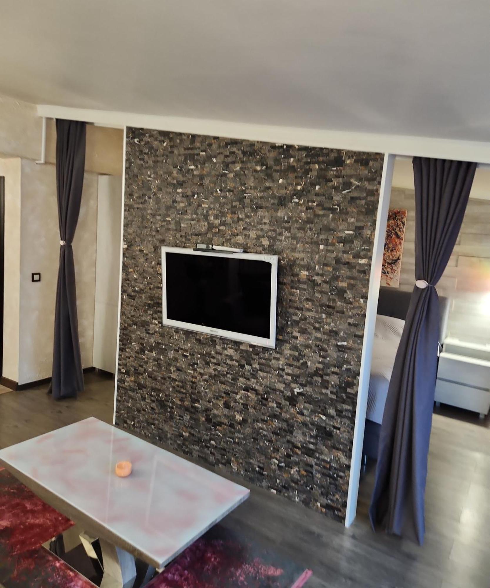 Grande Spa Deluxe Studios Sliven Exterior photo