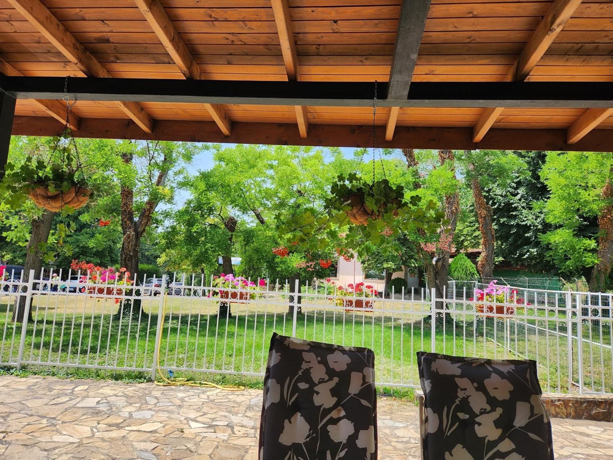 Grande Spa Deluxe Studios Sliven Exterior photo